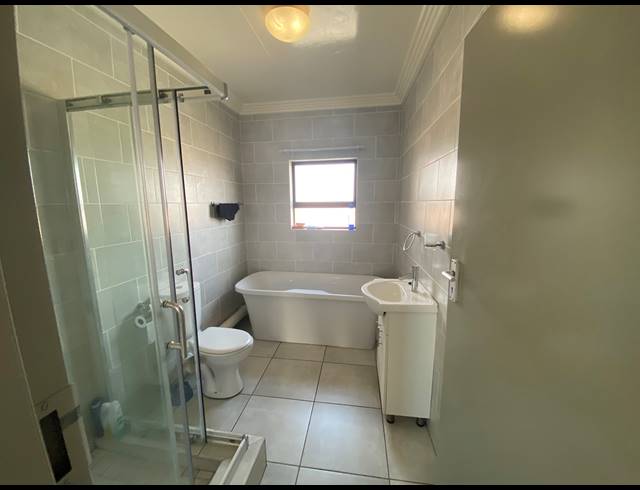 2 BEDROOM APARTMENT TO LET IN EVELEIGH